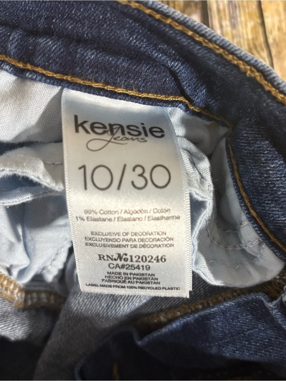 Kensie Jeans Women’s 10 Blue The Effortless Skinny Crop - Picture 9 of 10